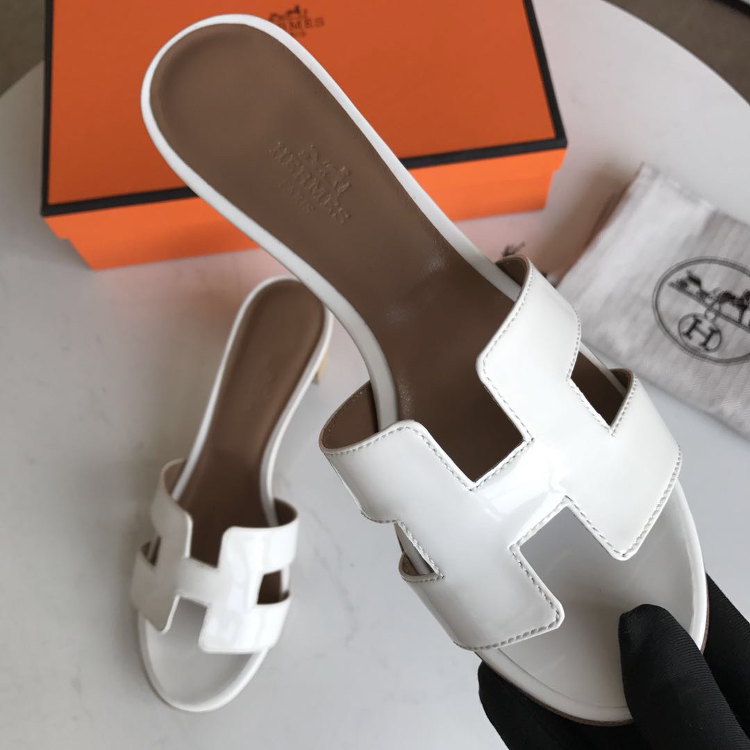 에르메스 올수공 오아시스 슬리퍼 샌들 페이던트 02